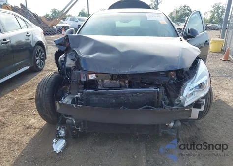 2017 Buick Regal Turbo Sport Touring z USA, uszkodzony, nr VIN 2G4GL5EX6H9175908